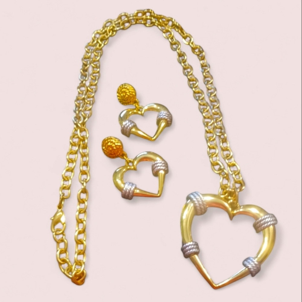 Vintage 80s Heart Pendant Necklace and Post Earrings *Rare Find*